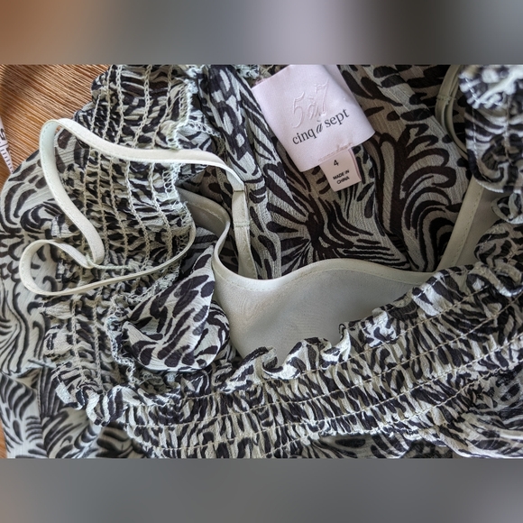 CINQ A SEPT Janelle long sleeve mini dress ruffly light green and black … - Picture 13 of 13